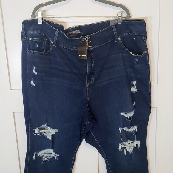 Torrid Hi-Rise Super Soft Jegging Jeans Distressed New With Tags Size 30… - Picture 2 of 16